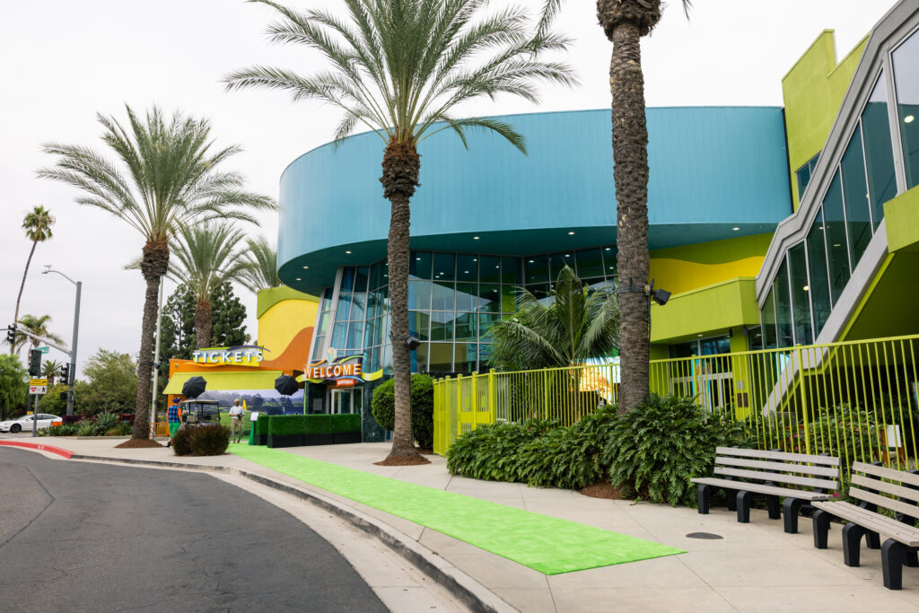 outside of the gala event is decorated with golf items to fit the event theme