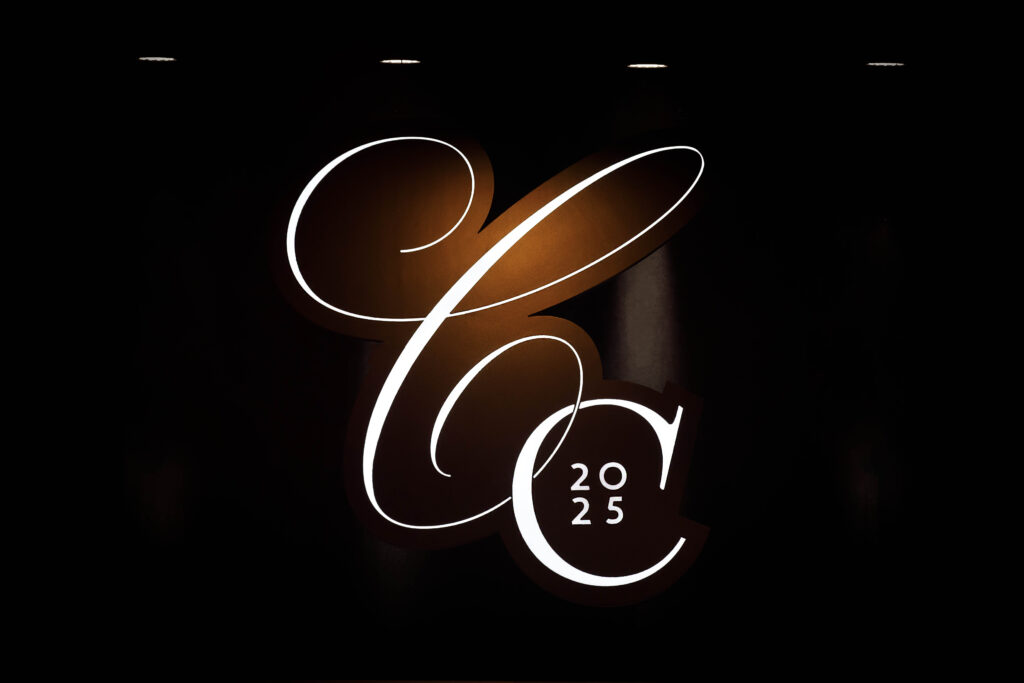 Segerstrom Candlelight Concert logo
