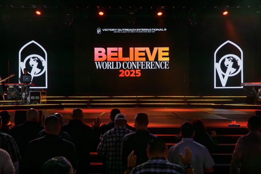 LED screens at Victory Outreach International conference